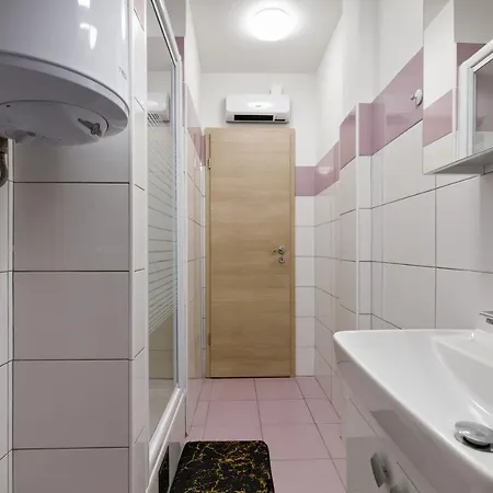 Stina Apartmán *
