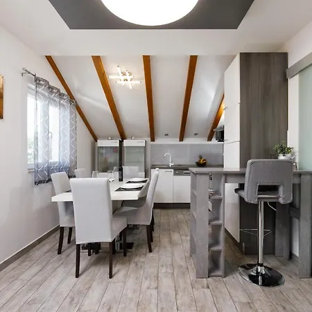 Apartmán Stina *
